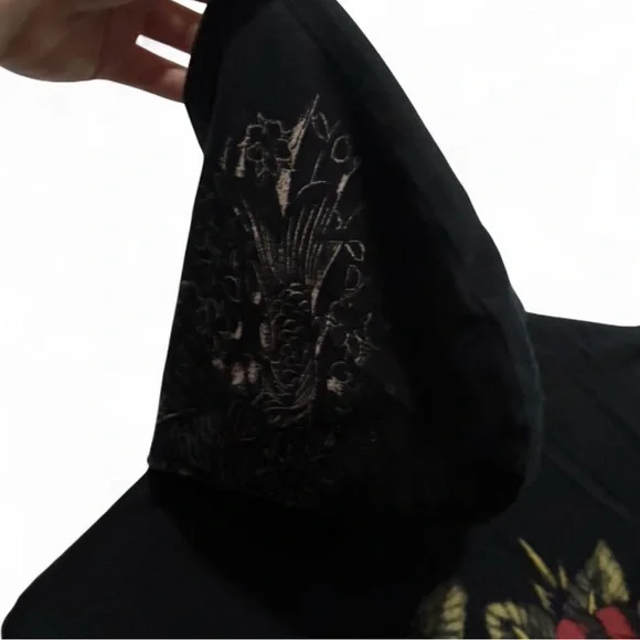 Ed Hardy “Dedicated” Skull & Roses Black zip up Hoodie with details Size: small - Picture 4 of 7